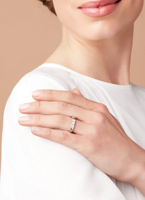 Witgouden alliance ring, 0.39 ct diamant, Groeibriljant
