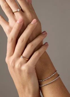 Witgouden armband, 0.67 ct diamant, Ensemble
