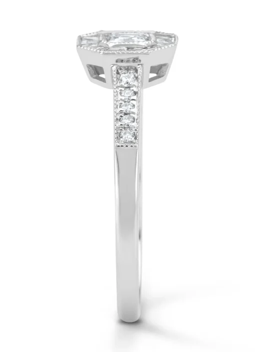 Witgouden ring, 0.55 ct diamant, Since 1904