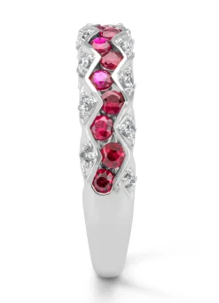 Witgouden ring, 0.68 ct robijn, Majestic
